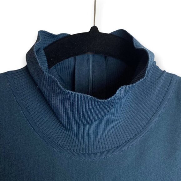 Club Monaco Dark Rosemary Turtleneck Sleeveless Jumpsuit - Picture 8 of 12